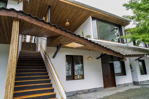 夏日鄉村行，大屋檐下納涼記